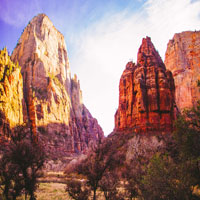 A picture of red rock formations.